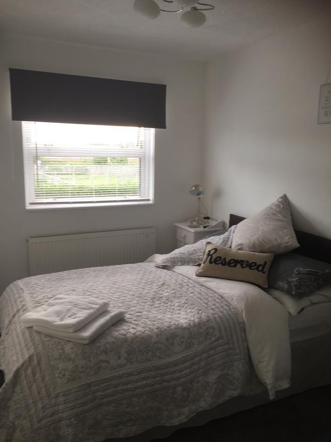 Southend Airport Bed & Breakfast Rochford Exterior foto